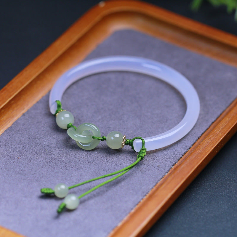 EverestArtstudios Natural White Agate Hetian Jade Beads Interlocking Positive Bracelet Bangle