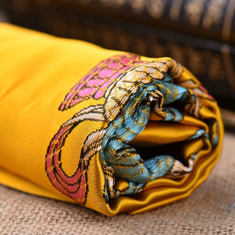 黃色吉祥八寶刺繡藏式哈達