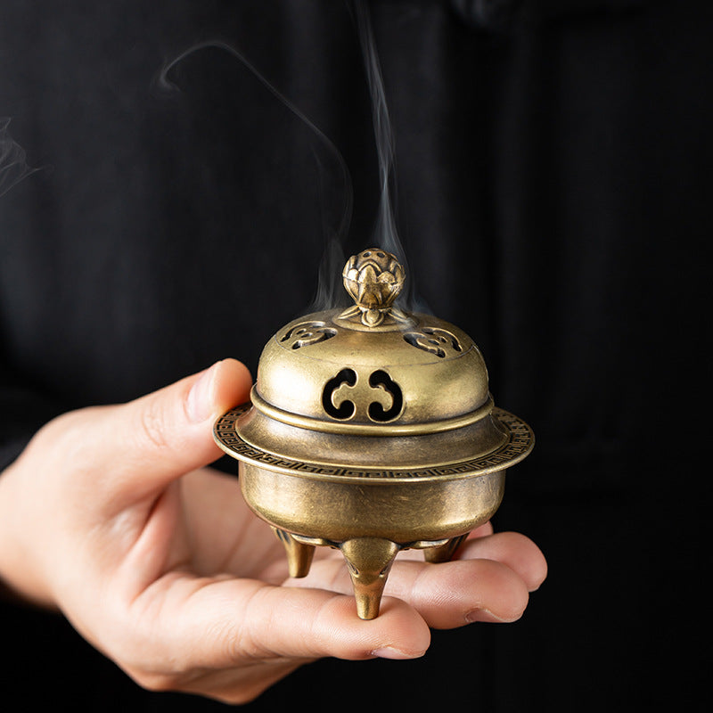 Household creative alloy disc incense burner sandalwood burner indoor three-legged aromatherapy burner Xiangyun sandalwood burner tea ceremony desktop ornament