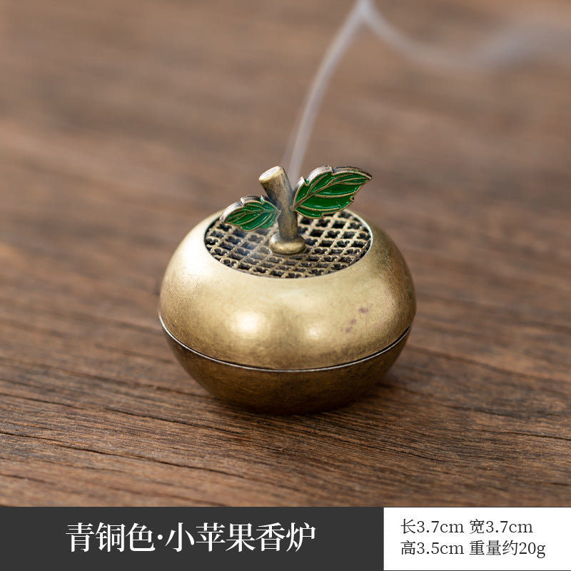 Xiangyun incense burner, hollow lotus burner, mini lotus seed aromatherapy burner, three-legged copper burner, porous Baolian lamp Boshan burner