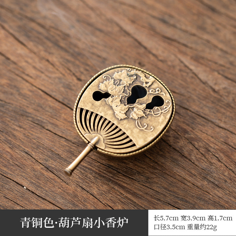 Manufacturer wholesale alloy small incense burner retro Zen Boshan small incense burner household dragon and phoenix plate incense burner incense ornament
