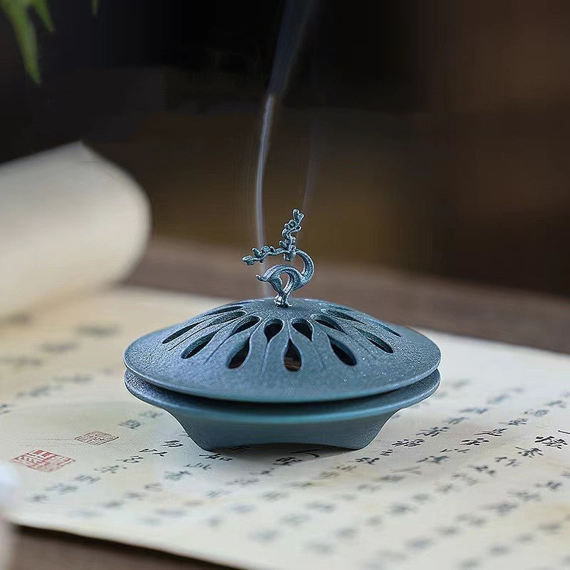 Copper incense burner retro incense burner indoor aromatherapy burner ornament sandalwood burner agarwood pan incense household incense burner incense dragon and phoenix burner