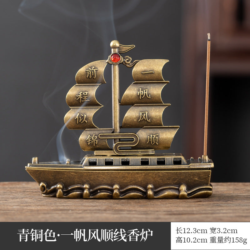 Xiangyun incense burner, hollow lotus burner, mini lotus seed aromatherapy burner, three-legged copper burner, porous Baolian lamp Boshan burner