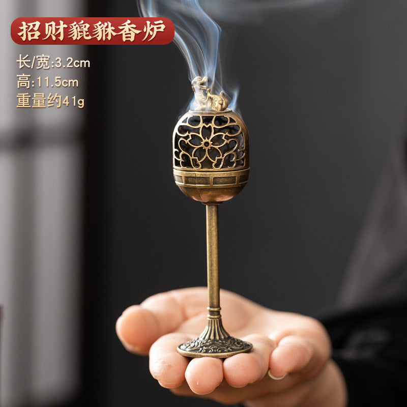 Xiangyun incense burner, hollow lotus burner, mini lotus seed aromatherapy burner, three-legged copper burner, porous Baolian lamp Boshan burner