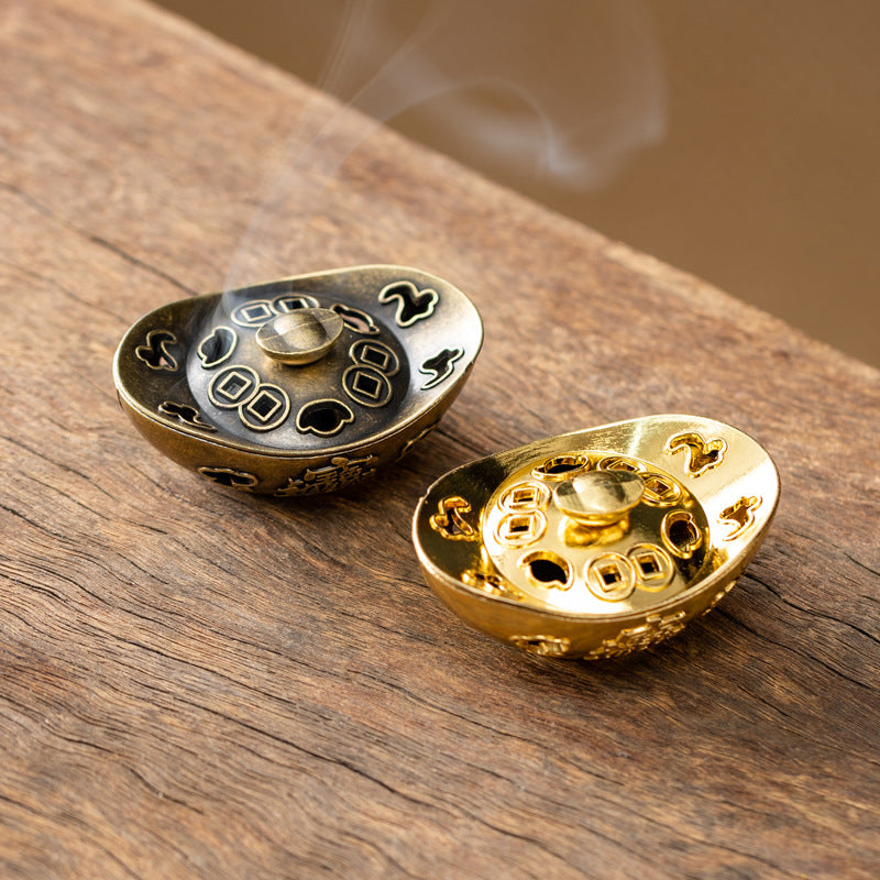 Gold ingot small incense burner household aromatherapy burner indoor plate incense burner small auspicious cloud incense tablets Buddhist utensils alloy ornaments