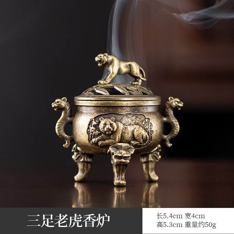 Manufacturer wholesale alloy small incense burner retro Zen Boshan small incense burner household dragon and phoenix plate incense burner incense ornament