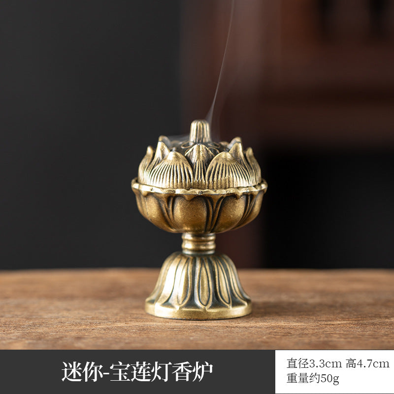 {
  "Cross-border hot-selling": "跨境热销",
  "New Chinese-style hollow gourd fan": "新中式镂空葫芦扇",
  "pipa plate": "琵琶盘",
  "incense burner": "香炉",
  "small auspicious cloud aromatherapy burner": "小祥云香薰炉",
  "small incense burner ornament": "小香炉摆件"
}