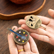 {
  "Cross-border hot-selling": "跨境热销",
  "New Chinese-style hollow gourd fan": "新中式镂空葫芦扇",
  "pipa plate": "琵琶盘",
  "incense burner": "香炉",
  "small auspicious cloud aromatherapy burner": "小祥云香薰炉",
  "small incense burner ornament": "小香炉摆件"
}