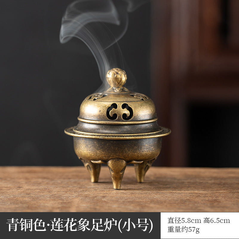 {
  "Cross-border hot-selling": "跨境热销",
  "New Chinese-style hollow gourd fan": "新中式镂空葫芦扇",
  "pipa plate": "琵琶盘",
  "incense burner": "香炉",
  "small auspicious cloud aromatherapy burner": "小祥云香薰炉",
  "small incense burner ornament": "小香炉摆件"
}