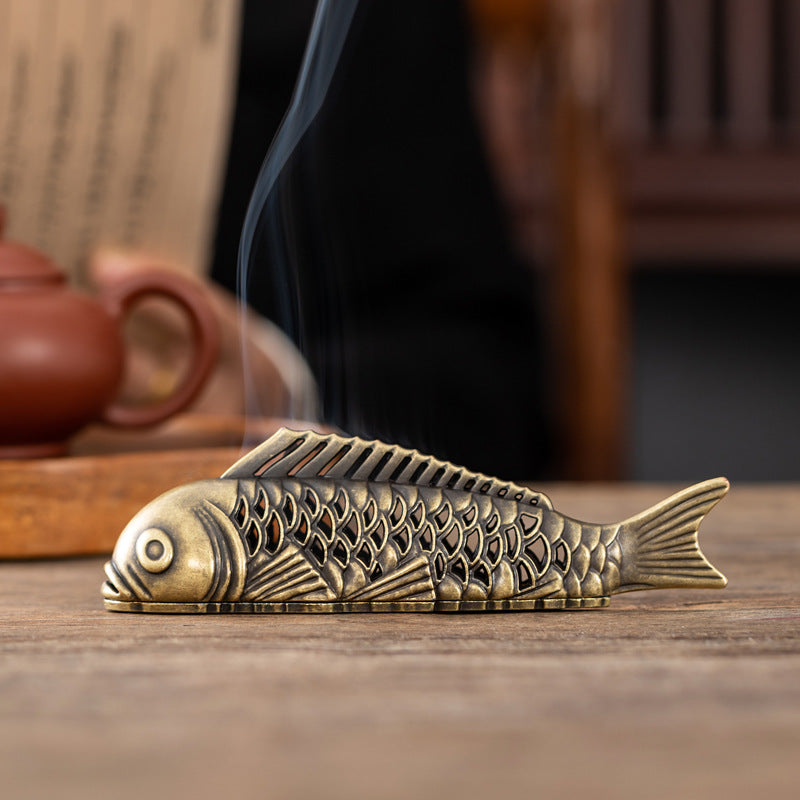 Simulation carp ornament tea table tea pet household indoor bedroom incense box line incense plug every year there are fish creative koi incense burner