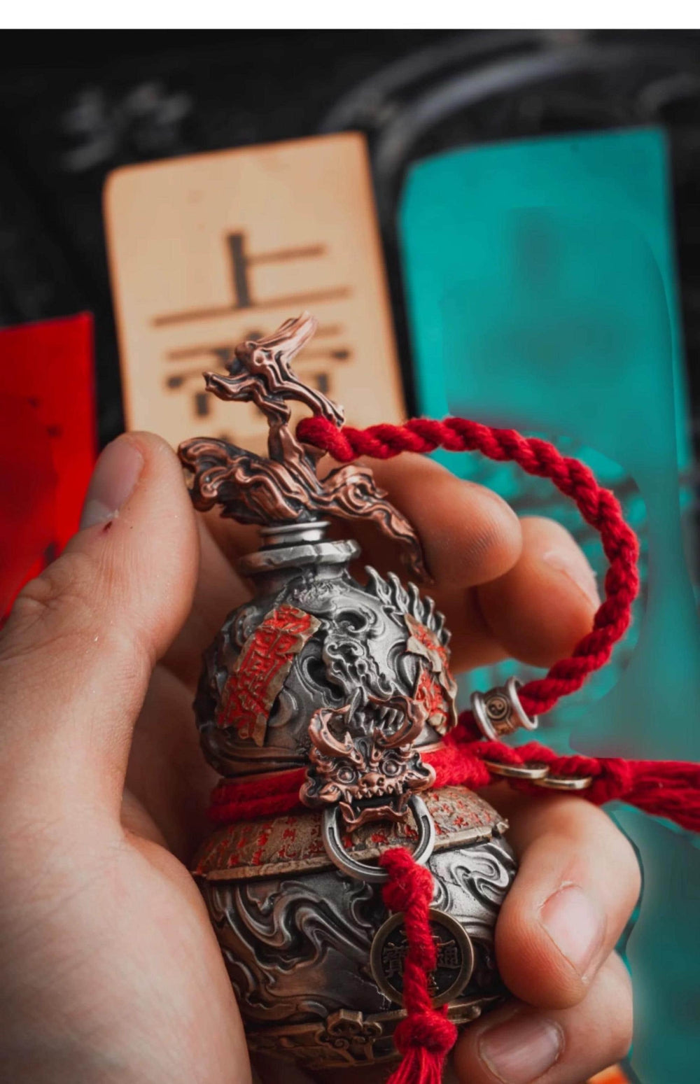 SWORD GOURD ORNAMENT — original source view 8; ORIGINAL HANDHELD PHOTOGRAPH