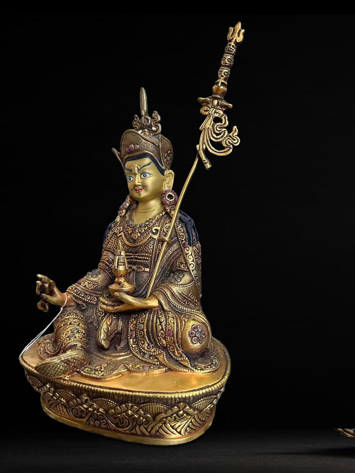 Padmasambhava (Guru Rinpoche) Statue – 23cm | Shakya Clan Inspired Buddhist Sculpture | Tibetan Himalayan Art