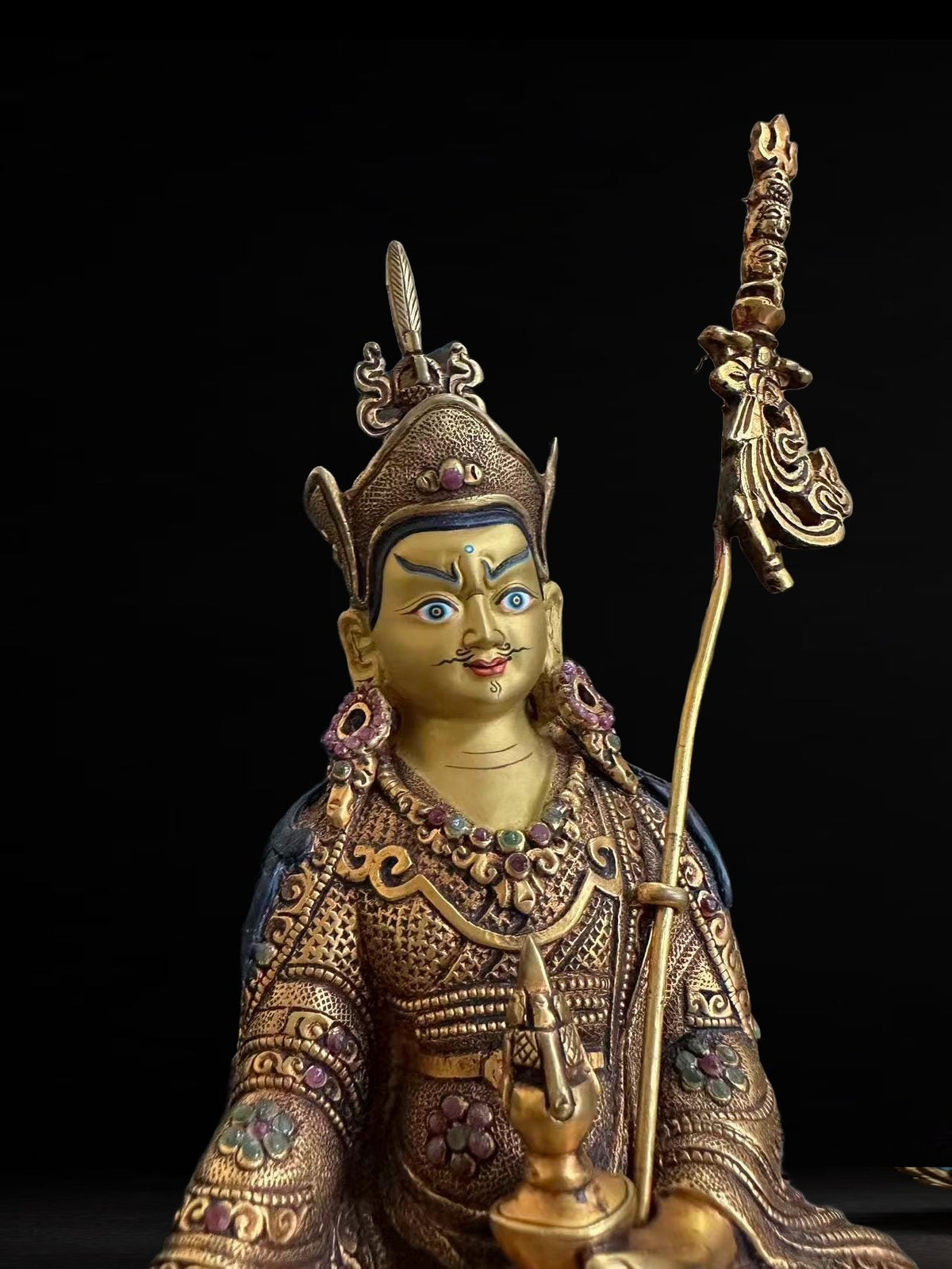 Padmasambhava (Guru Rinpoche) Statue – 23cm | Shakya Clan Inspired Buddhist Sculpture | Tibetan Himalayan Art