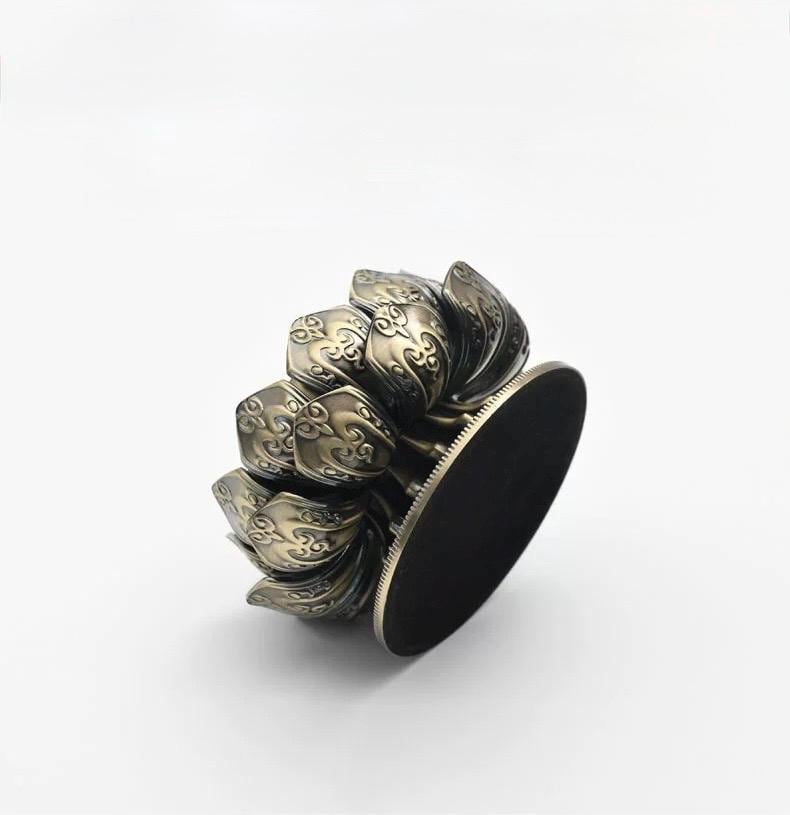 Bronze Boshan Incense Burner: Traditional Meditation Decor