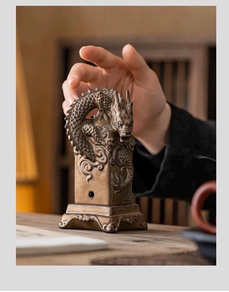 Handmade Ceramic Coiling Dragon Seal Incense Burner, Chinese Style Stamp Incense Holder for Desk, Altar, Tea Table, Home Decor Gift