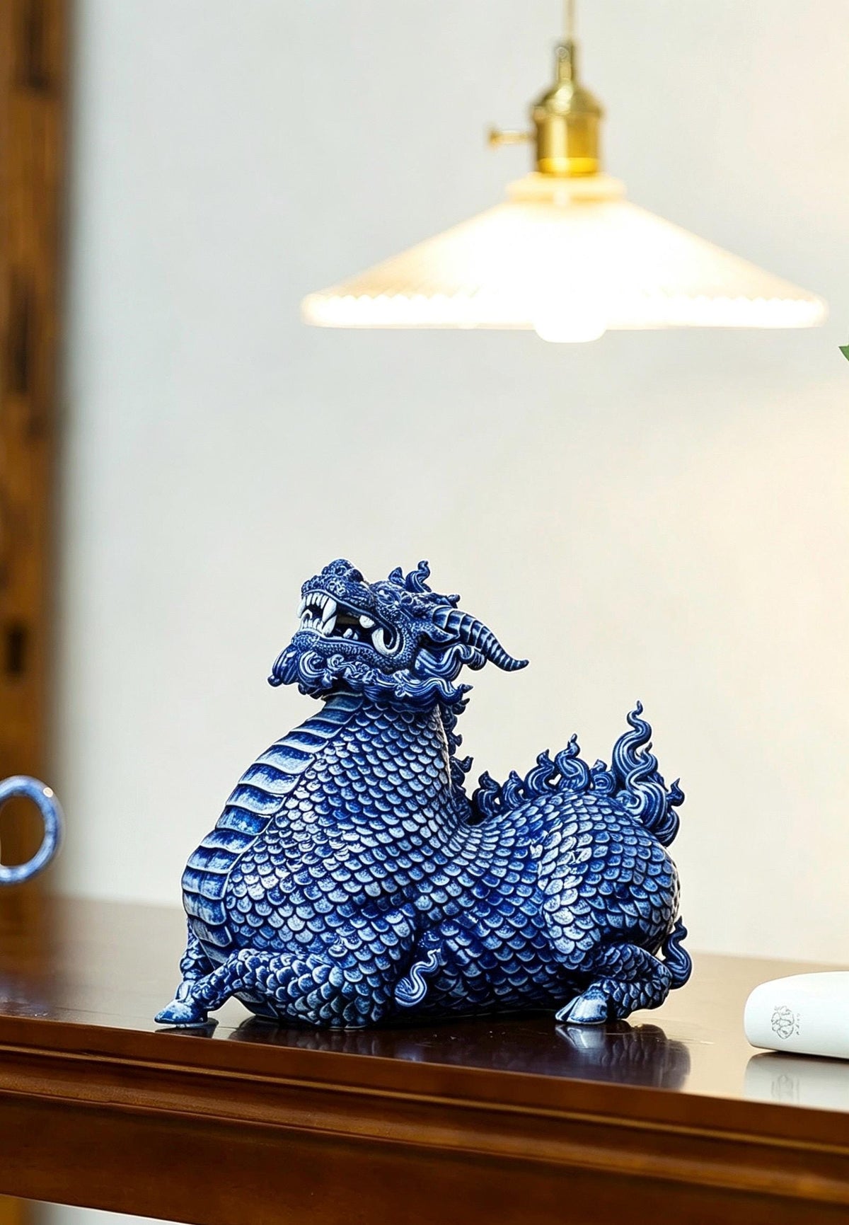 Jingdezhen Ceramic Water Qilin Tea Pet Incense Burner, Creative Mythical Beast Statue, Oriental Home Office Desk Decor Wealth Gift