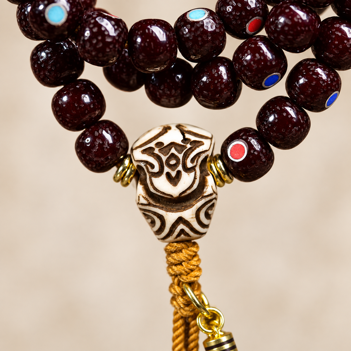 EverestArtstudios Natural Cinnabar-Finished Inlaid Xingyue Bodhi 108-Bead Mala — guru detail