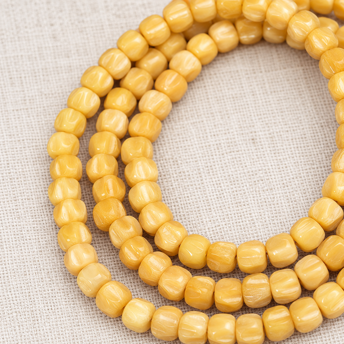 Tibetan mala — bead detail