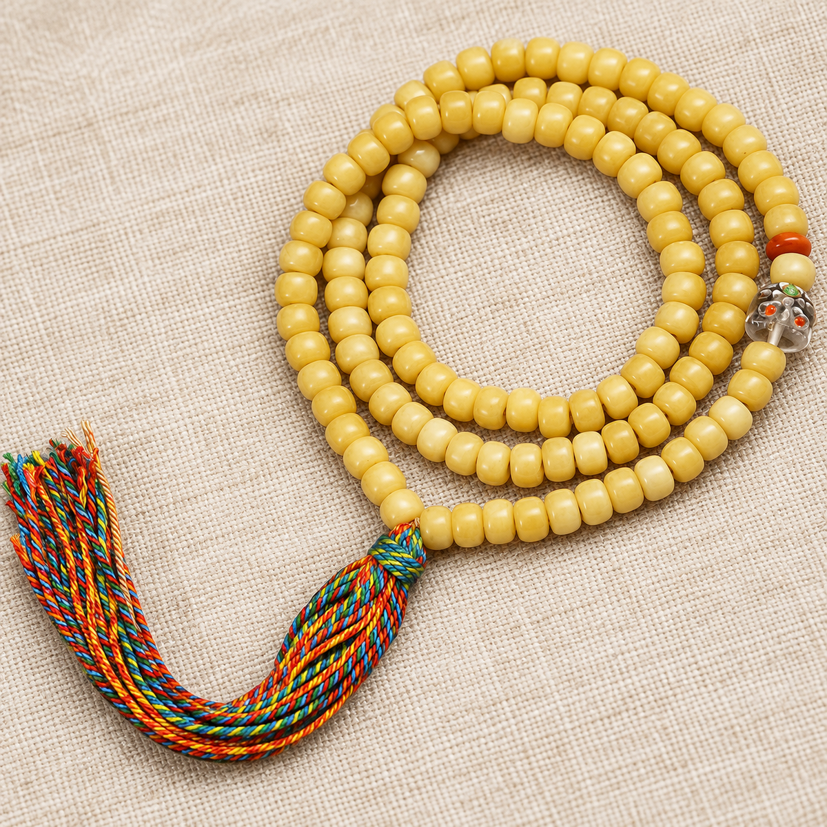 Tibetan mala — pendant detail