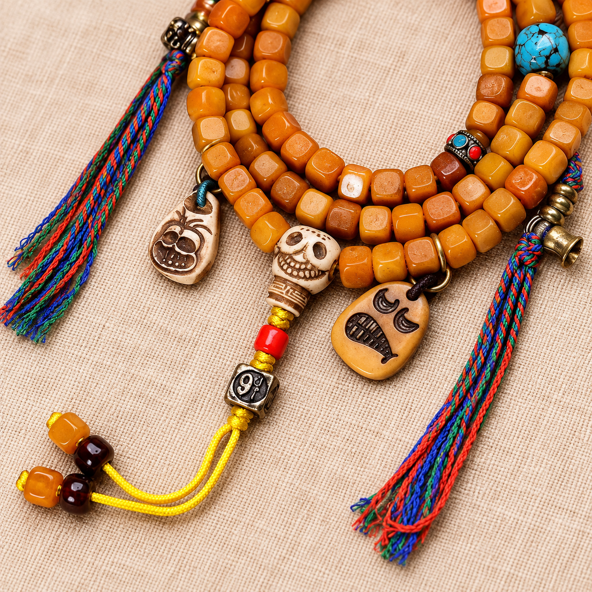 Tibetan mala — pendant detail