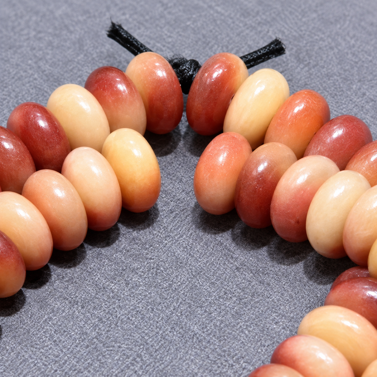 EverestArtstudios Natural Half-Blood Camel Bone Disc-Bead 108-Bead DIY Strand — connection detail