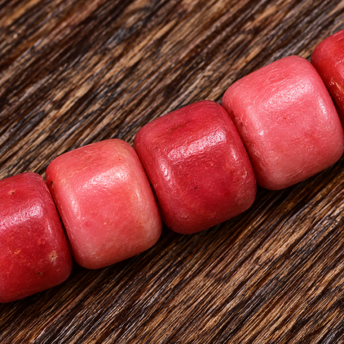 EverestArtstudios Natural Full-Blood Camel Bone 108-Bead Mala with Gingerbread Charm — surface detail