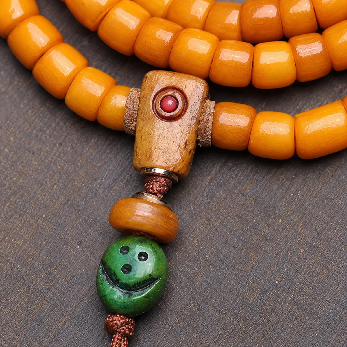 EverestArtstudios Yak Bone 108-Bead Mala with Vajra Bodhi and Camel Bone Accents — connection detail