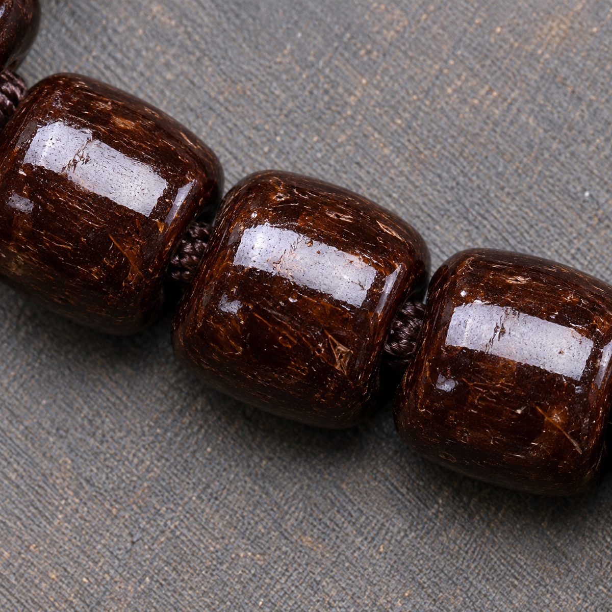 EverestArtstudios Coconut 108-Bead Mala with Dzi-Style Beads and Ghau Pendant — surface detail
