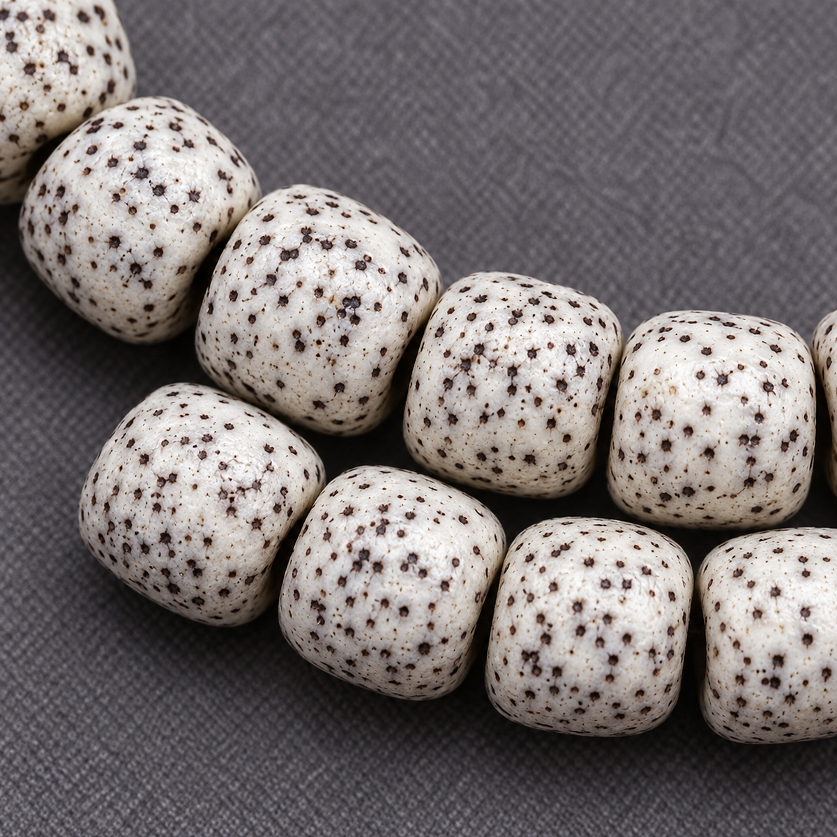 EverestArtstudios Xingyue Bodhi 108-Bead Mala Necklace with Tassel Accents — bead detail