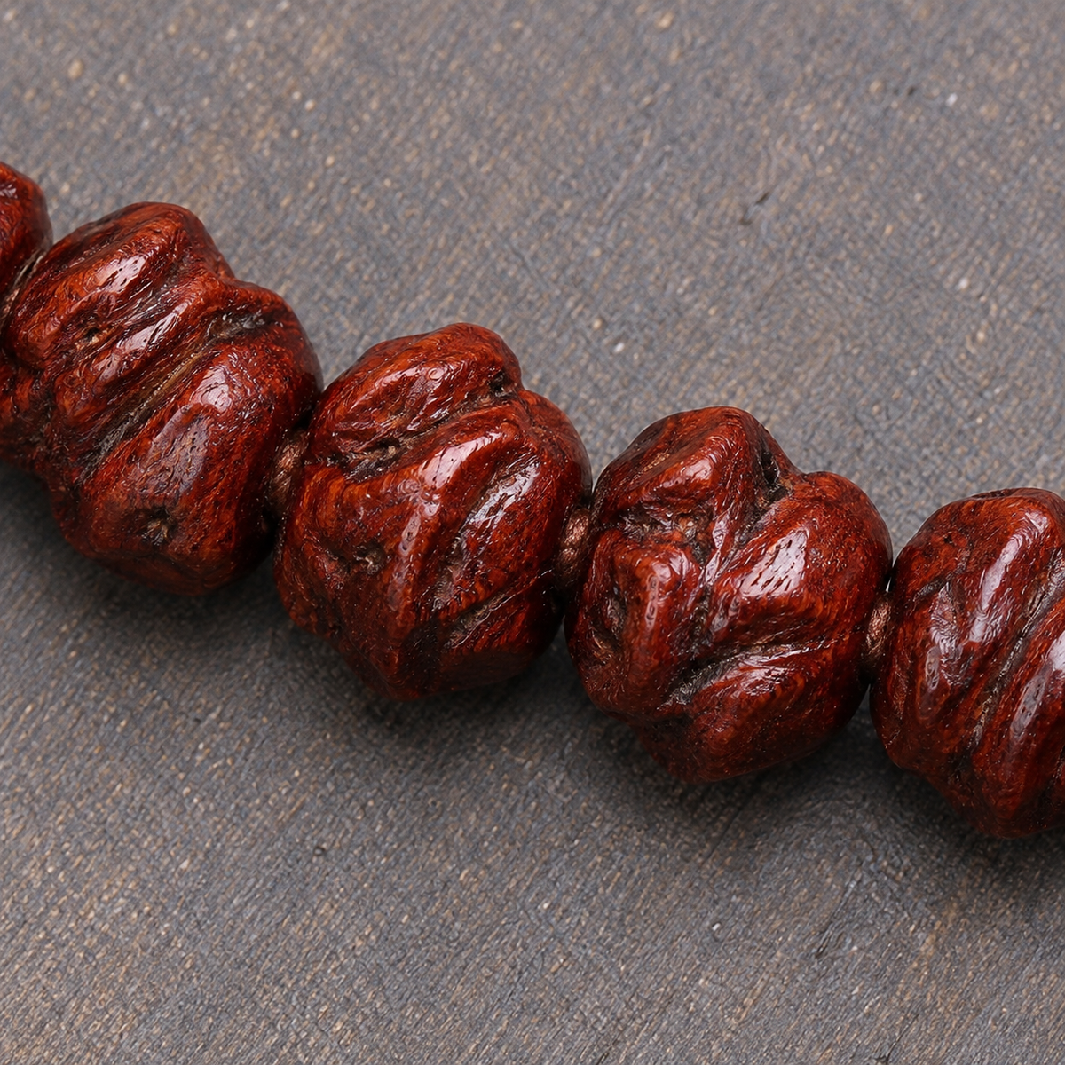 EverestArtstudios Bodhi Seed 108-Bead Mala with Dzi-Style and Vajra Motif Accents — surface detail