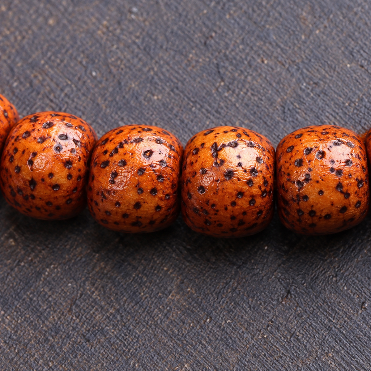 EverestArtstudios Xingyue Bodhi 108-Bead Mala with Yak Bone and Dragon Motif Accents — surface detail