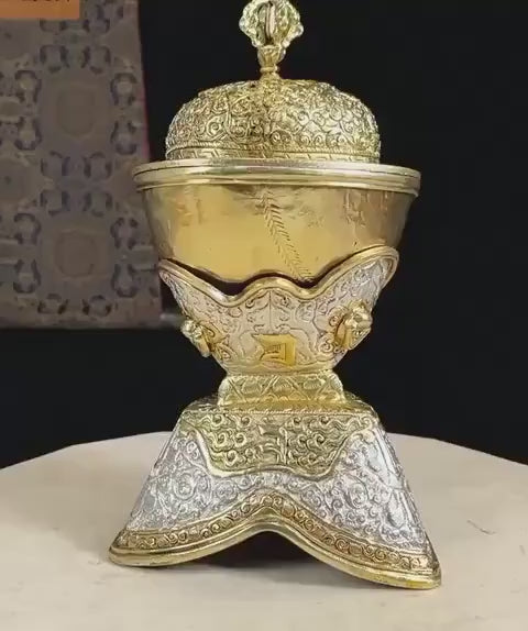 加载视频：Handcrafted Nepalese Brass Topa Offering Bowl, Gilt Gold Silver Finish Tibetan Shrine Decor, Altar Vessel Home Ornament
