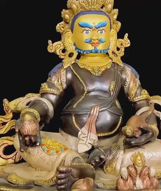 載入影片：Nepalese Yellow Jambhala Statue, Copper Gold Silver Plated Wealth God Statue, Handmade Tibetan Buddhist Shrine Altar Home Decor