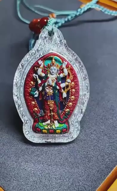 載入影片：Handpainted Marici Thangka Pendant, Mineral Pigment Tibetan Gau Box Amulet, Sacred Buddhist Talisman, Unique Spiritual Gift for Him Her