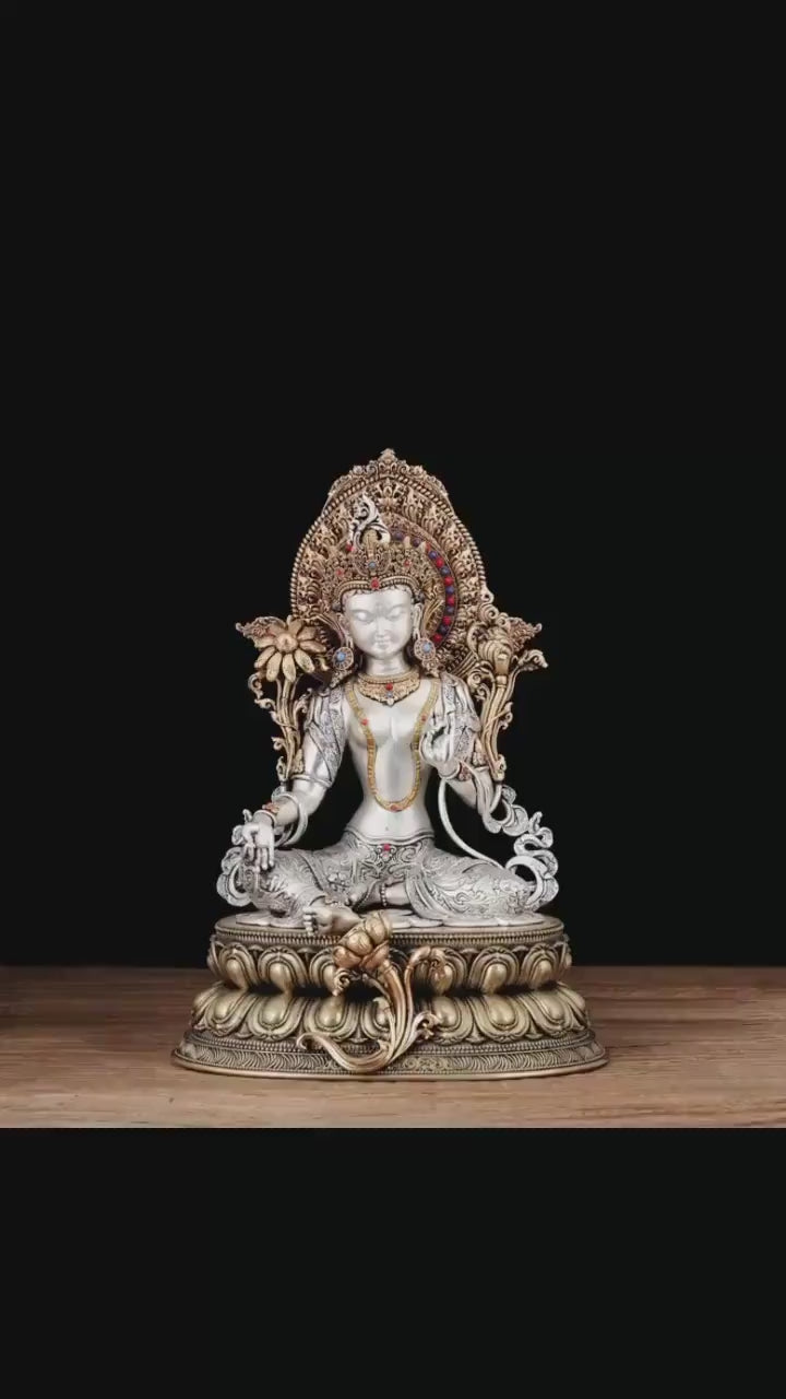 載入影片：Nepali Green Tara Statue, Silver Plated Gold Gilded Copper Bodhisattva, Tibetan Buddhist Home Altar Decor, White Tara Blessing Sculpture